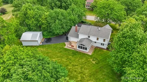 9901 Fox Bluff Lane Spring Grove IL 60081