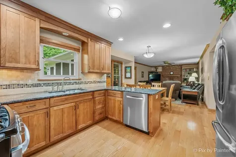 9901 Fox Bluff Lane Spring Grove IL 60081