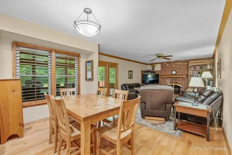 9901 Fox Bluff Lane Spring Grove IL 60081