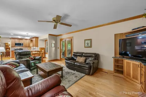 9901 Fox Bluff Lane Spring Grove IL 60081