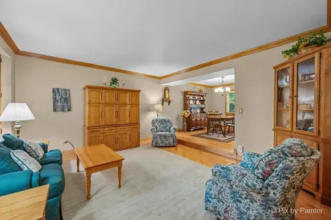 9901 Fox Bluff Lane Spring Grove IL 60081