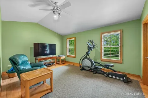 9901 Fox Bluff Lane Spring Grove IL 60081