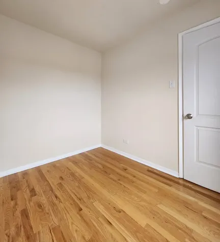 504 West 32nd Street Chicago IL 60616