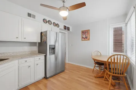 2046 Saint Johns Avenue Highland Park IL 60035