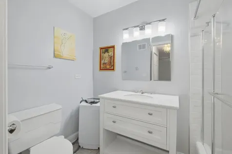 2046 Saint Johns Avenue Highland Park IL 60035
