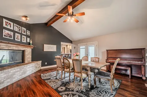 12 Sherwick Road Oswego IL 60543