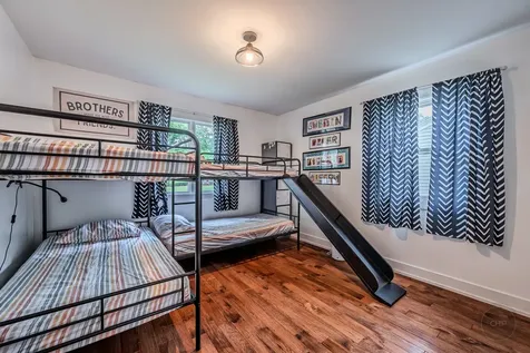 12 Sherwick Road Oswego IL 60543