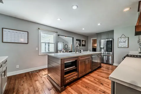 12 Sherwick Road Oswego IL 60543