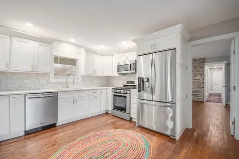 22W689 Elmwood Drive Glen Ellyn IL 60137