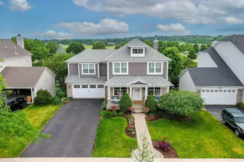 263 Sunbury Drive St. Charles IL 60175