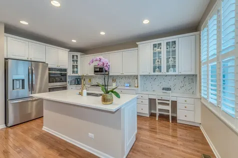 263 Sunbury Drive St. Charles IL 60175