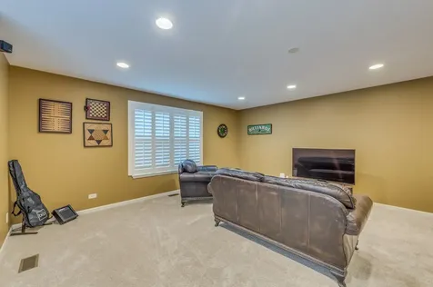 263 Sunbury Drive St. Charles IL 60175
