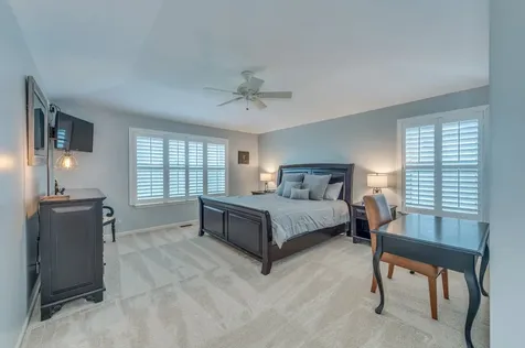 263 Sunbury Drive St. Charles IL 60175