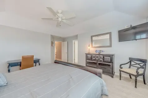 263 Sunbury Drive St. Charles IL 60175