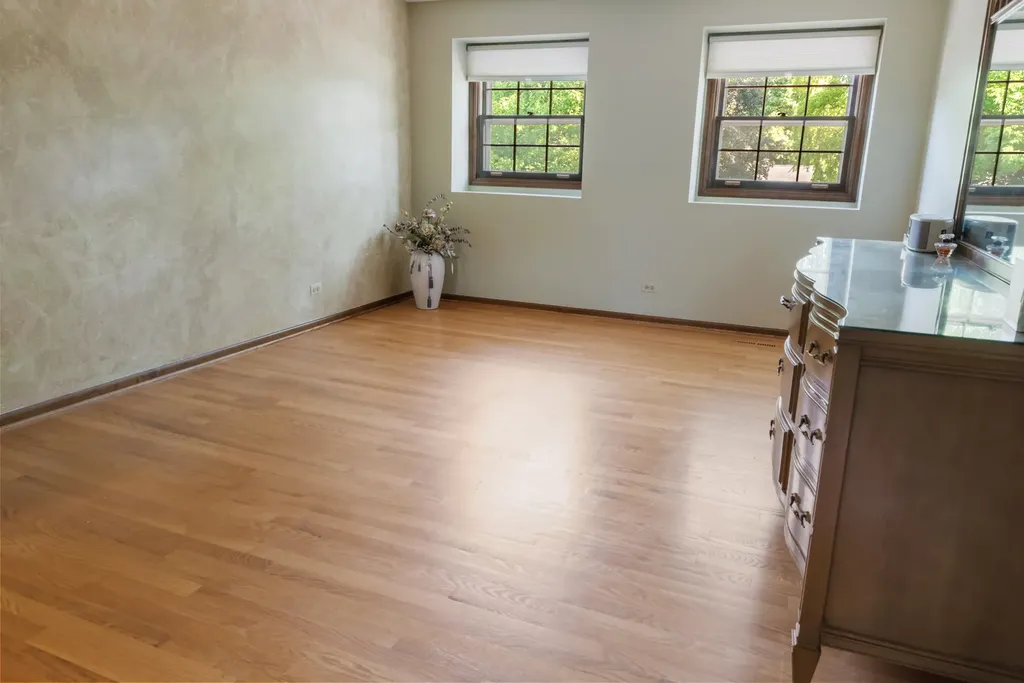1131 Laureli Circle Naperville IL 60540