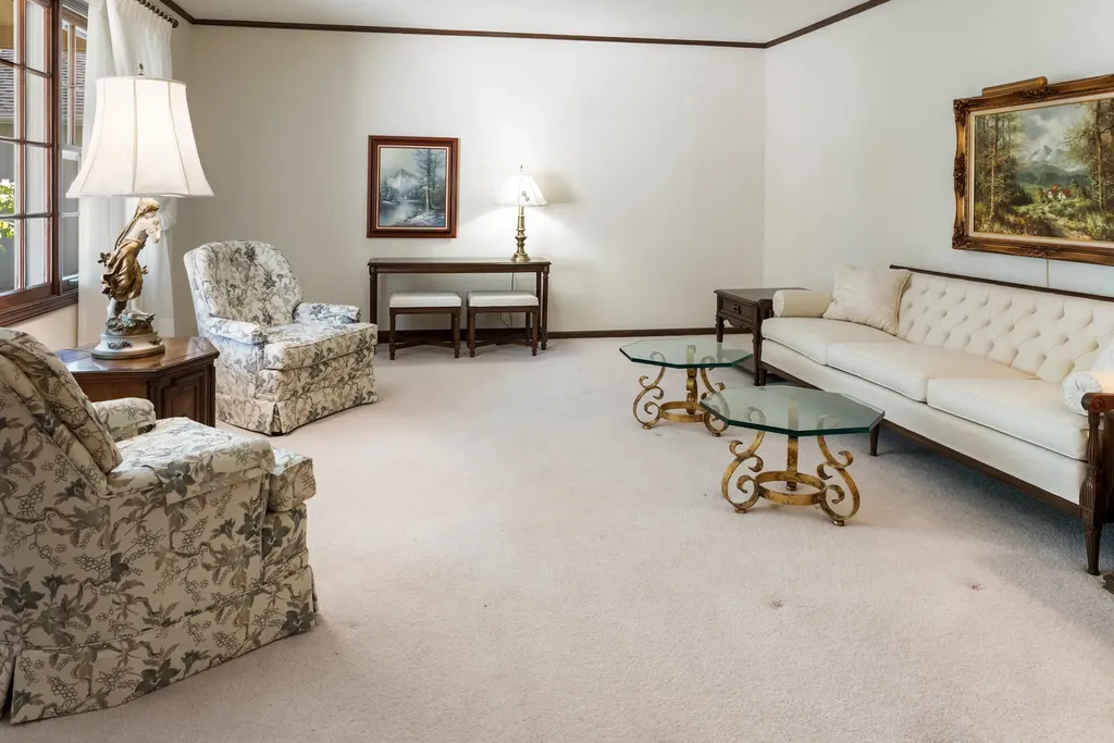 1131 Laureli Circle Naperville IL 60540