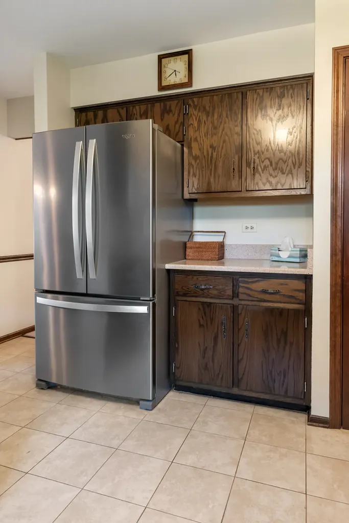 1131 Laureli Circle Naperville IL 60540