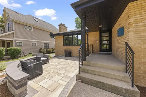 215 8TH Street Downers Grove IL 60515