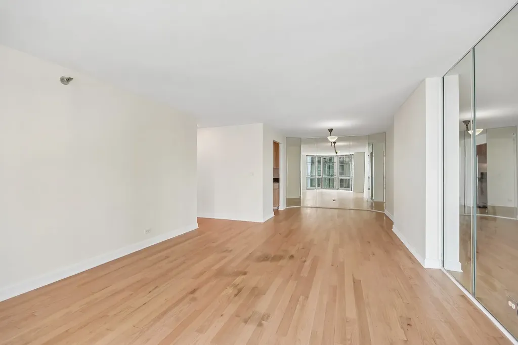 195 North Harbor Drive Chicago IL 60601
