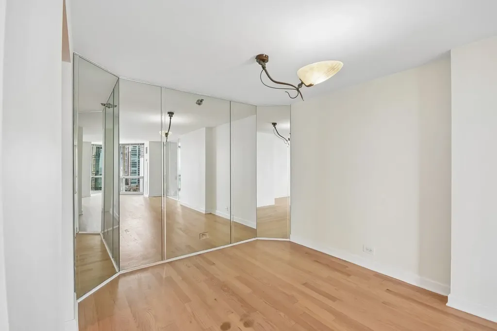 195 North Harbor Drive Chicago IL 60601