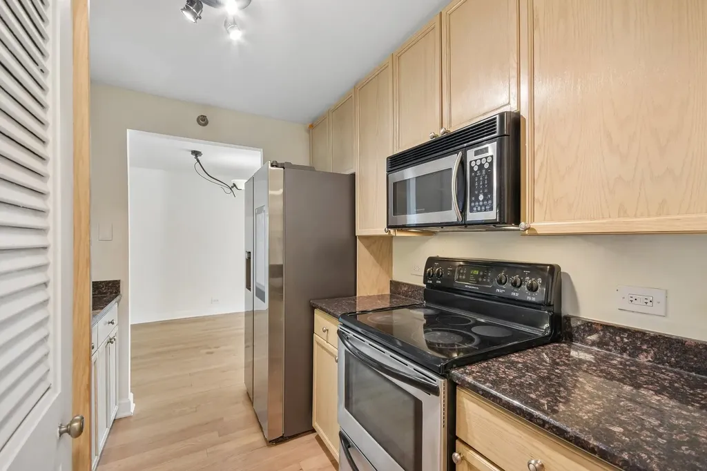 195 North Harbor Drive Chicago IL 60601