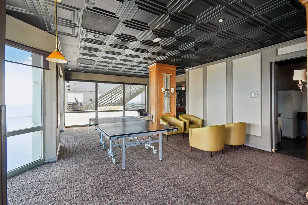 195 North Harbor Drive Chicago IL 60601