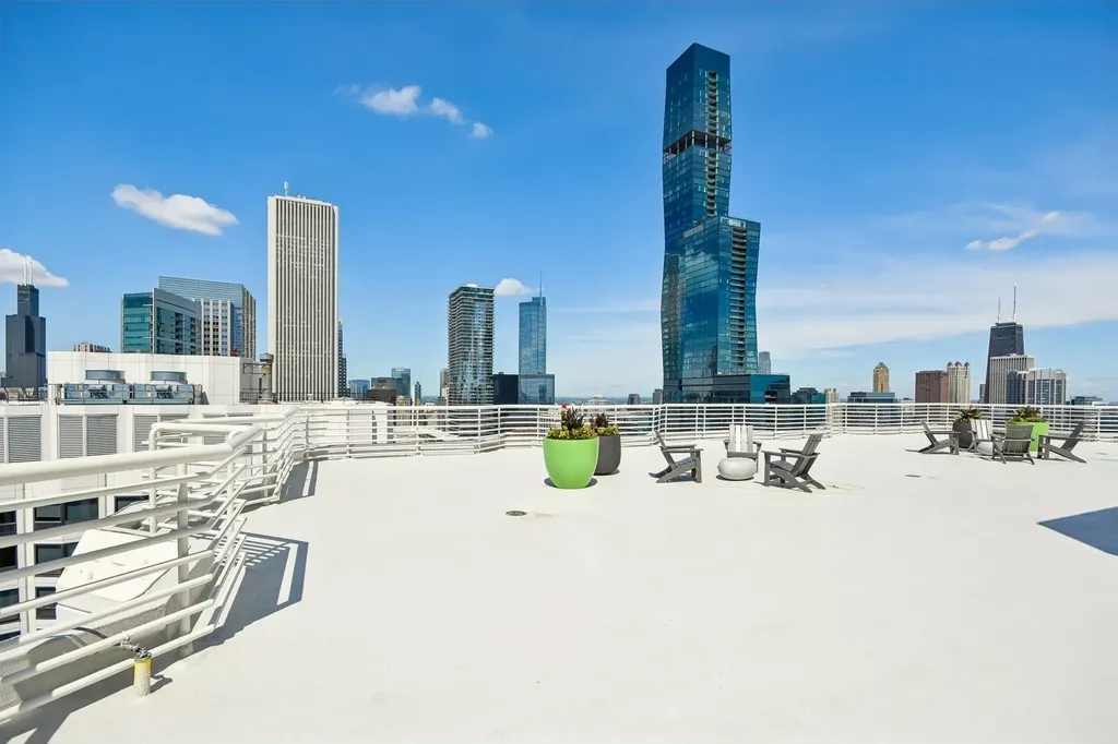 195 North Harbor Drive Chicago IL 60601