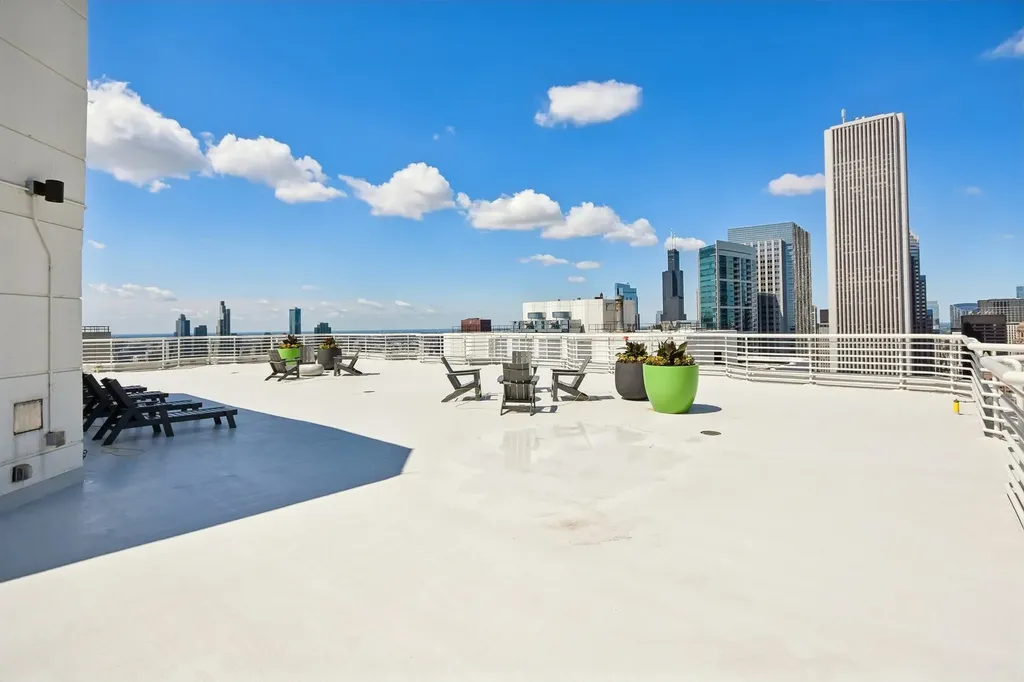 195 North Harbor Drive Chicago IL 60601