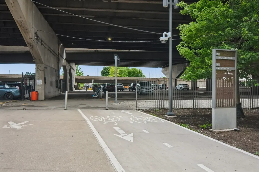 195 North Harbor Drive Chicago IL 60601