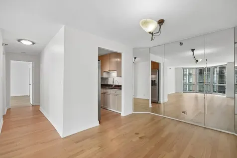 195 North Harbor Drive Chicago IL 60601