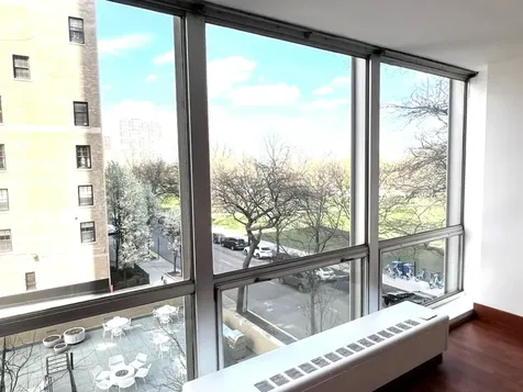 2400 North Lakeview Avenue Chicago IL 60614
