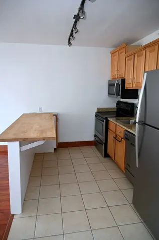 2400 North Lakeview Avenue Chicago IL 60614