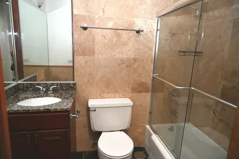 2400 North Lakeview Avenue Chicago IL 60614