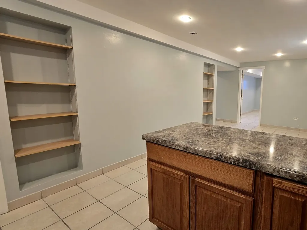 3128 North Keating Avenue E Chicago IL 60641