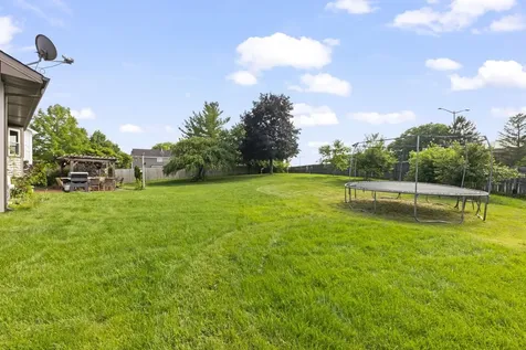 495 West Cimarron Drive Aurora IL 60504
