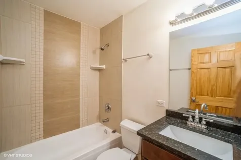 6223 South Kenwood Avenue Chicago IL 60637