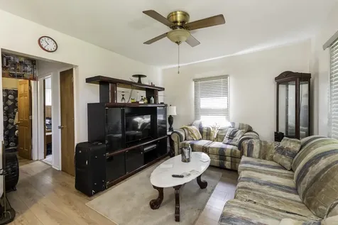 2107 Elim Avenue Zion IL 60099