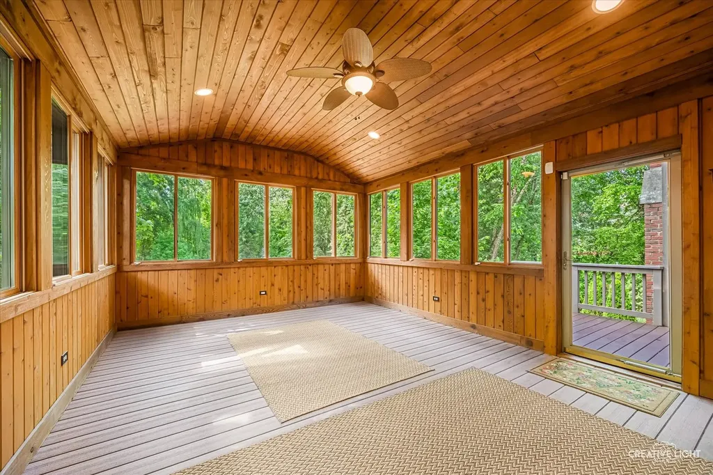 4823 Sebastian Court Naperville IL 60564
