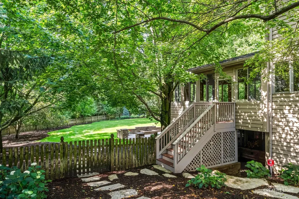 4823 Sebastian Court Naperville IL 60564