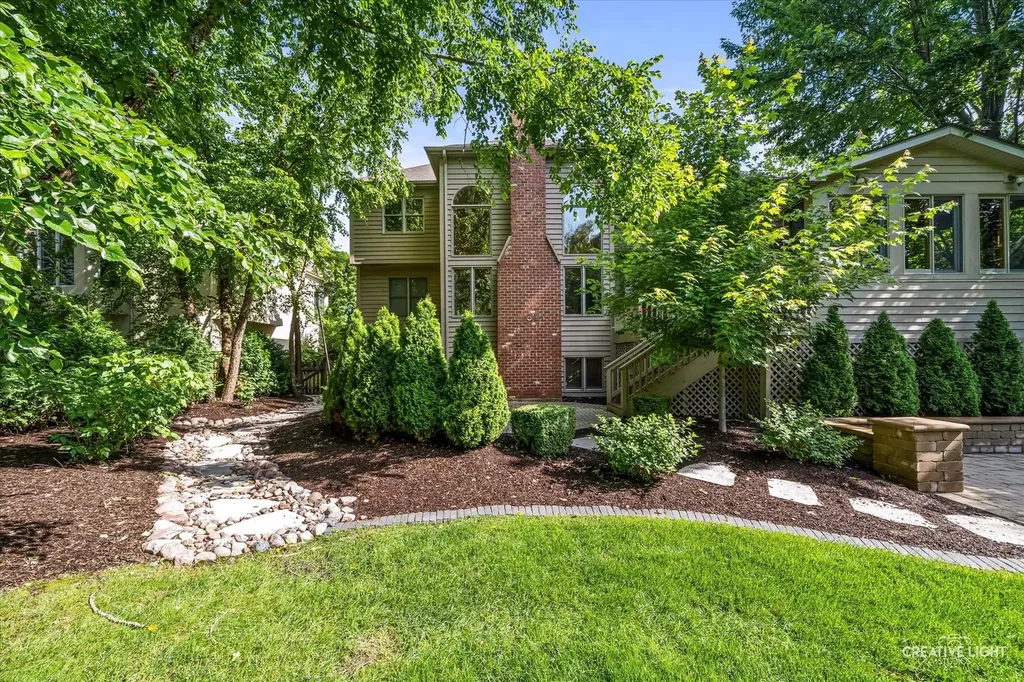 4823 Sebastian Court Naperville IL 60564