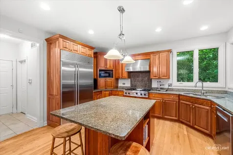 4823 Sebastian Court Naperville IL 60564