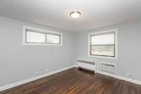 6801 North Ridge Boulevard Chicago IL 60645