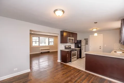 6801 North Ridge Boulevard Chicago IL 60645