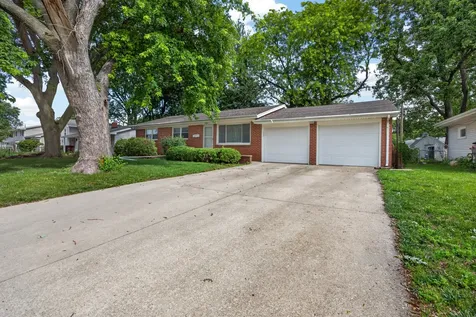 302 Belview Avenue Normal IL 61761