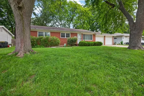 302 Belview Avenue Normal IL 61761