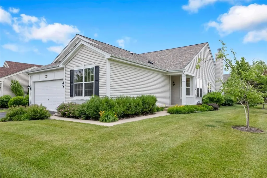 918 Scottsdale Drive Pingree Grove IL 60140