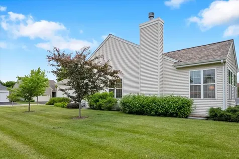 918 Scottsdale Drive Pingree Grove IL 60140