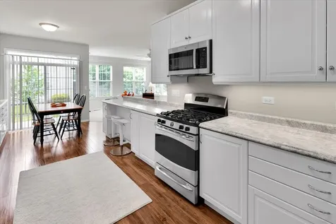 918 Scottsdale Drive Pingree Grove IL 60140