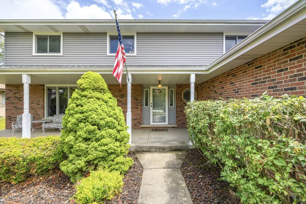 800 Lisdowney Drive Lockport IL 60441