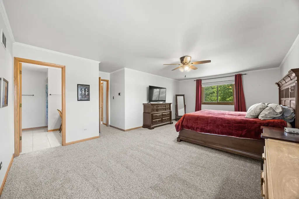 800 Lisdowney Drive Lockport IL 60441